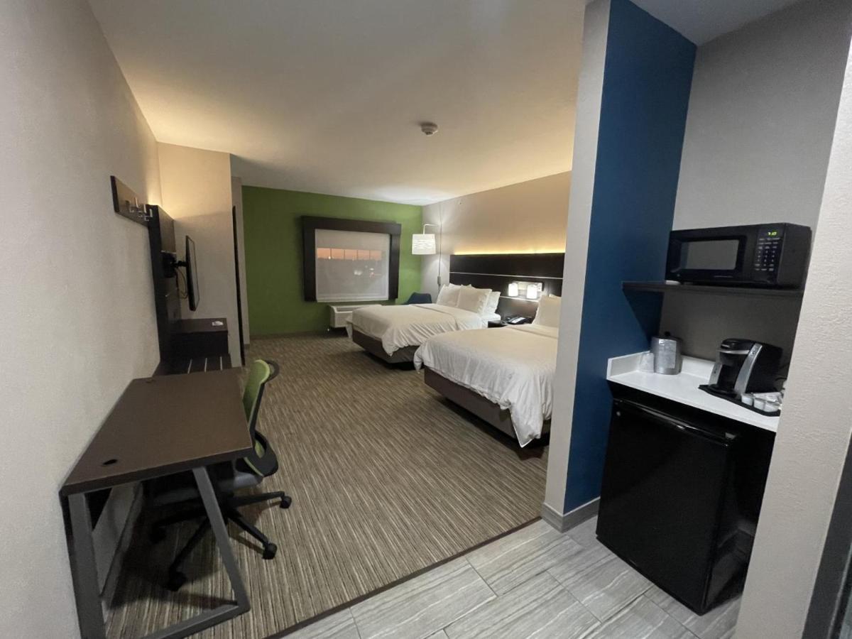Holiday Inn Express Hotel And Suites Ada By Ihg Экстерьер фото